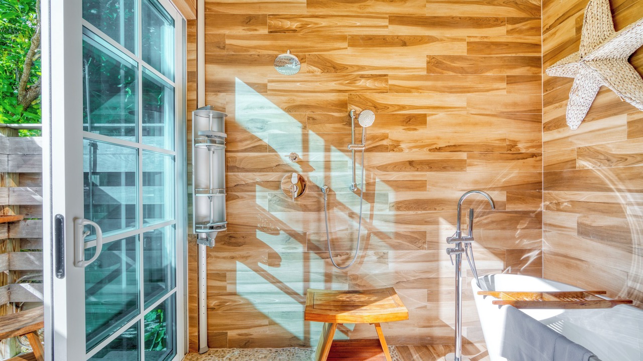 Photo of Bathroom in Dunmore Town