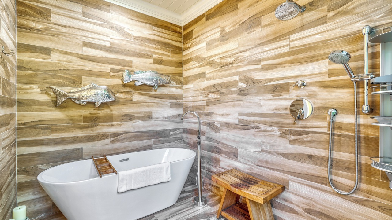 Photo of Bathroom in Dunmore Town