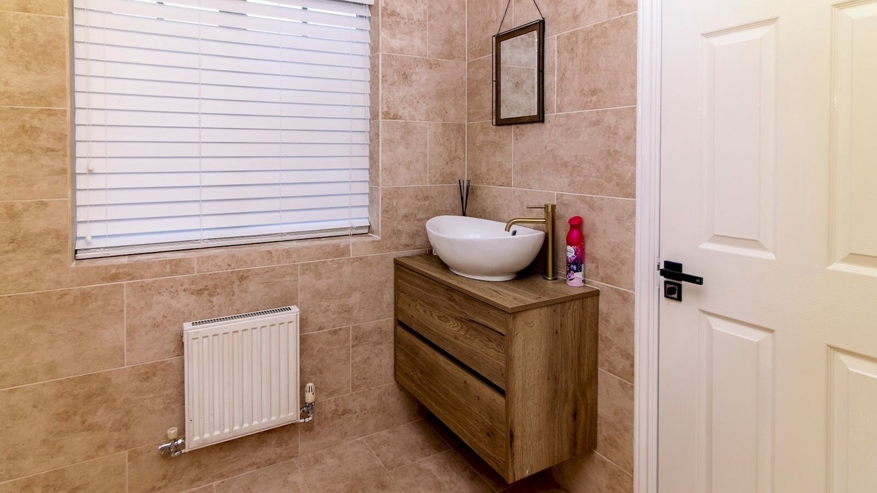 Photo of Bathroom in Hatfield