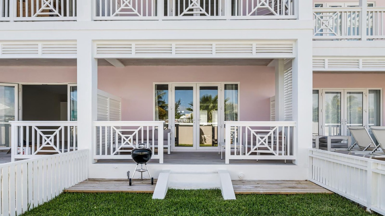 Photo of Patio Balcony in Nassau