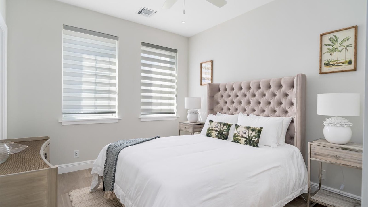 Photo of Bedroom in Nassau