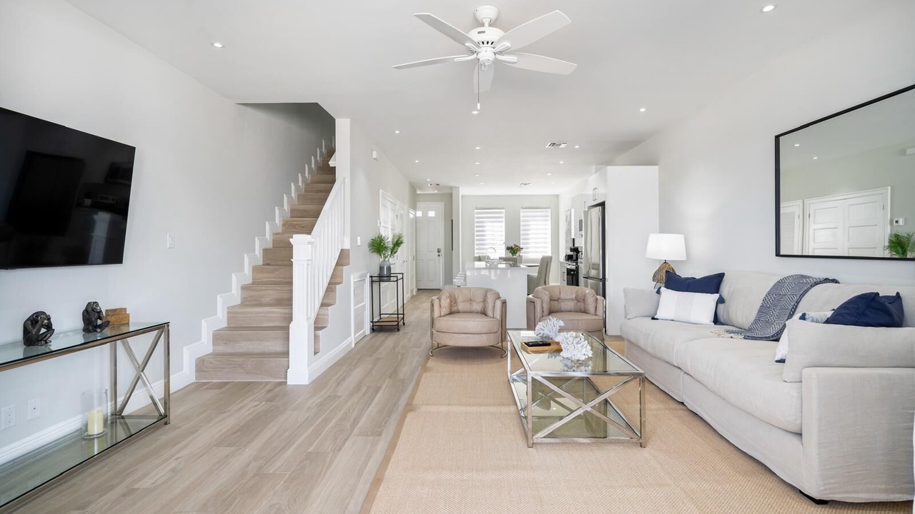 Photo of Livingroom in Nassau