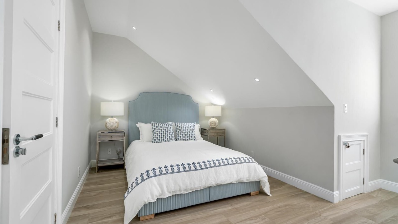 Photo of Bedroom in Nassau
