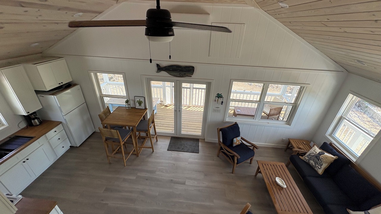 Photo of Livingroom in Green Turtle Cay