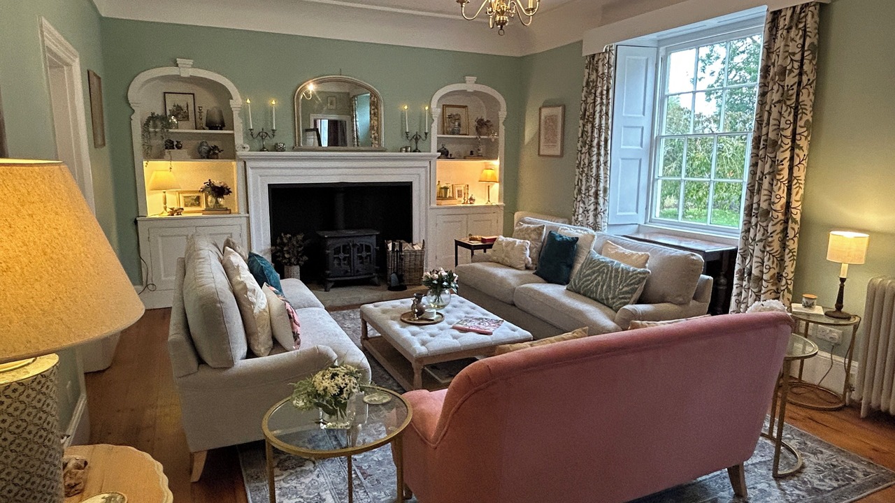 Photo of Livingroom in Irchester