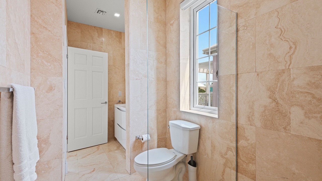Photo of Bathroom in Nassau