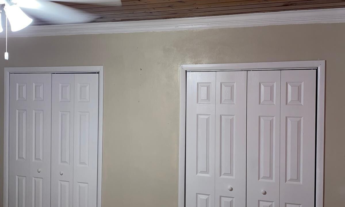 Photo of Bedroom in Mangrove Cay