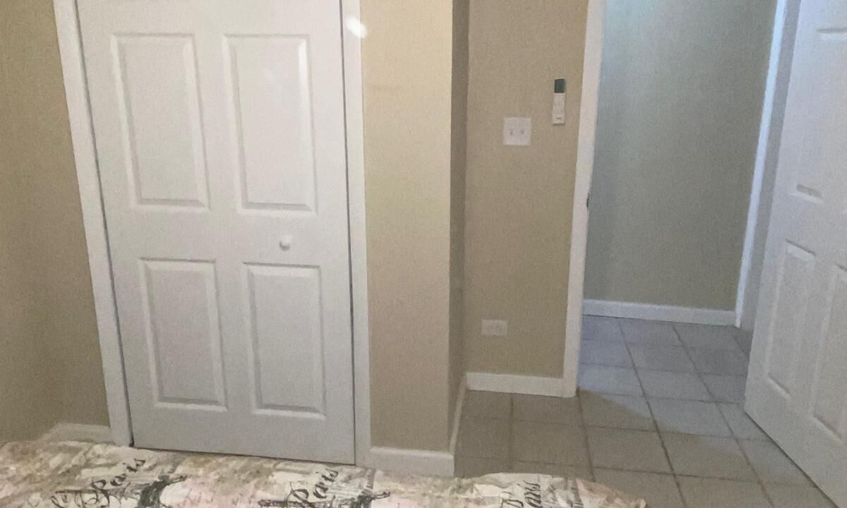 Photo of Bedroom in Mangrove Cay
