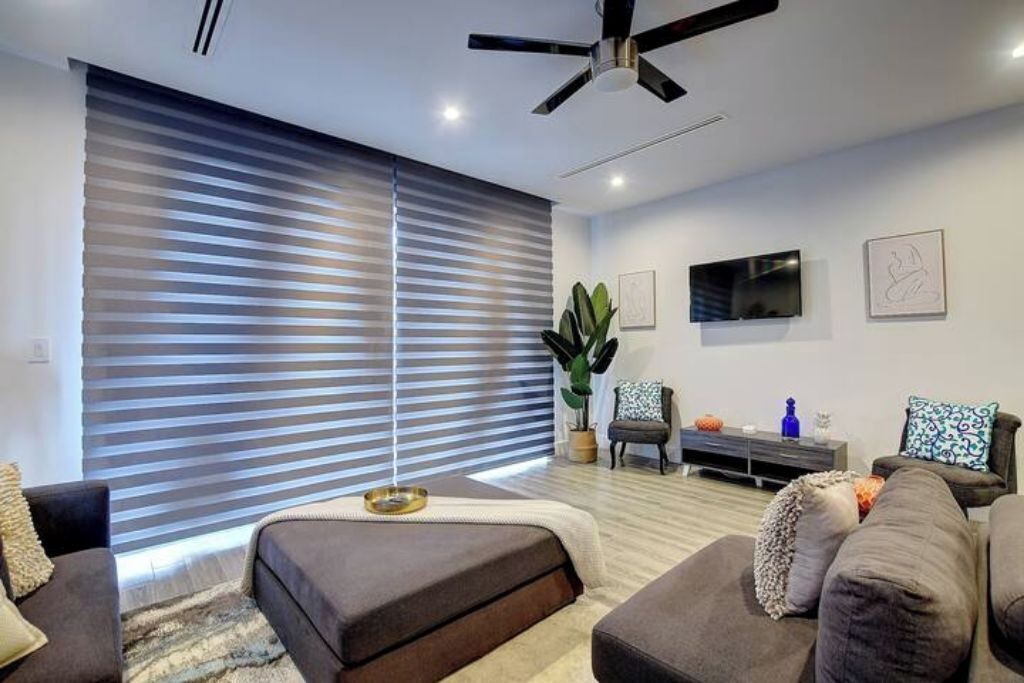 Photo of Livingroom in Nassau