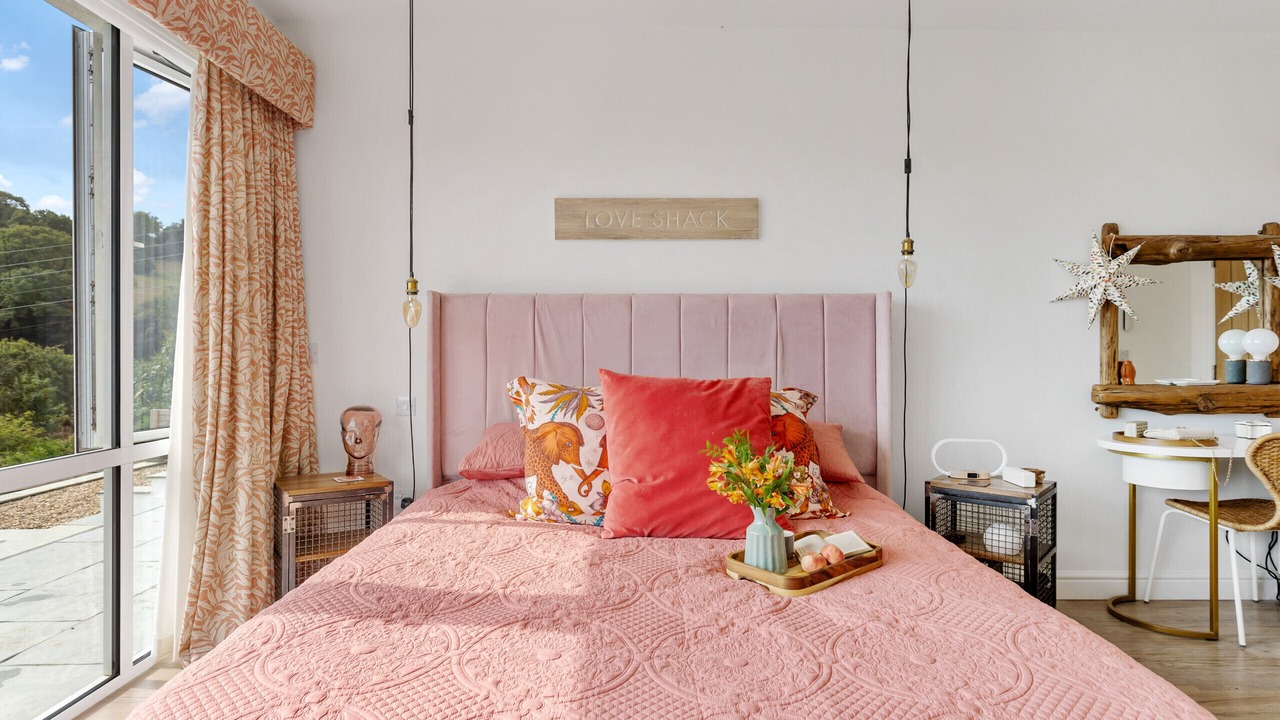 Photo of Bedroom in Beer