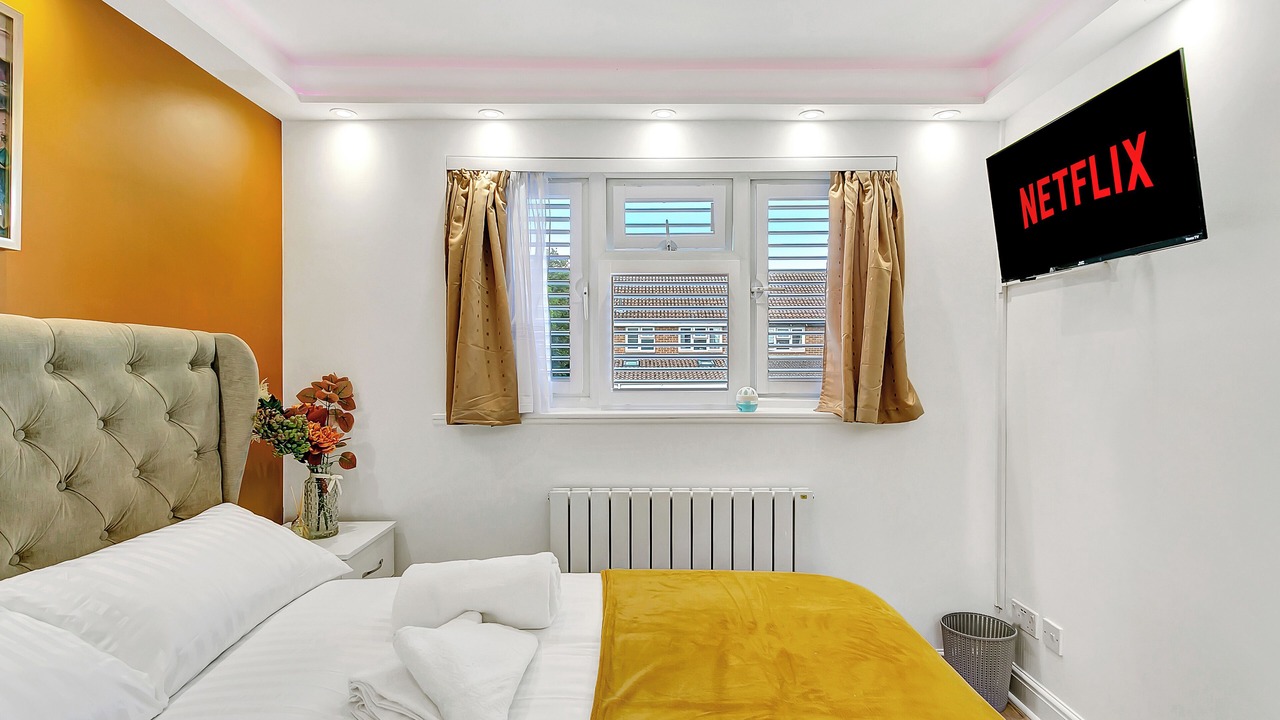 Photo of Bedroom in Bierton
