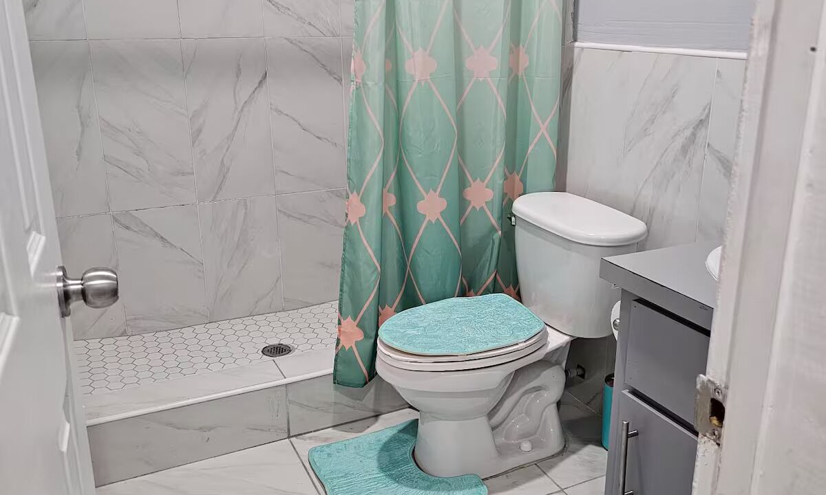 Photo of Bathroom in Nassau