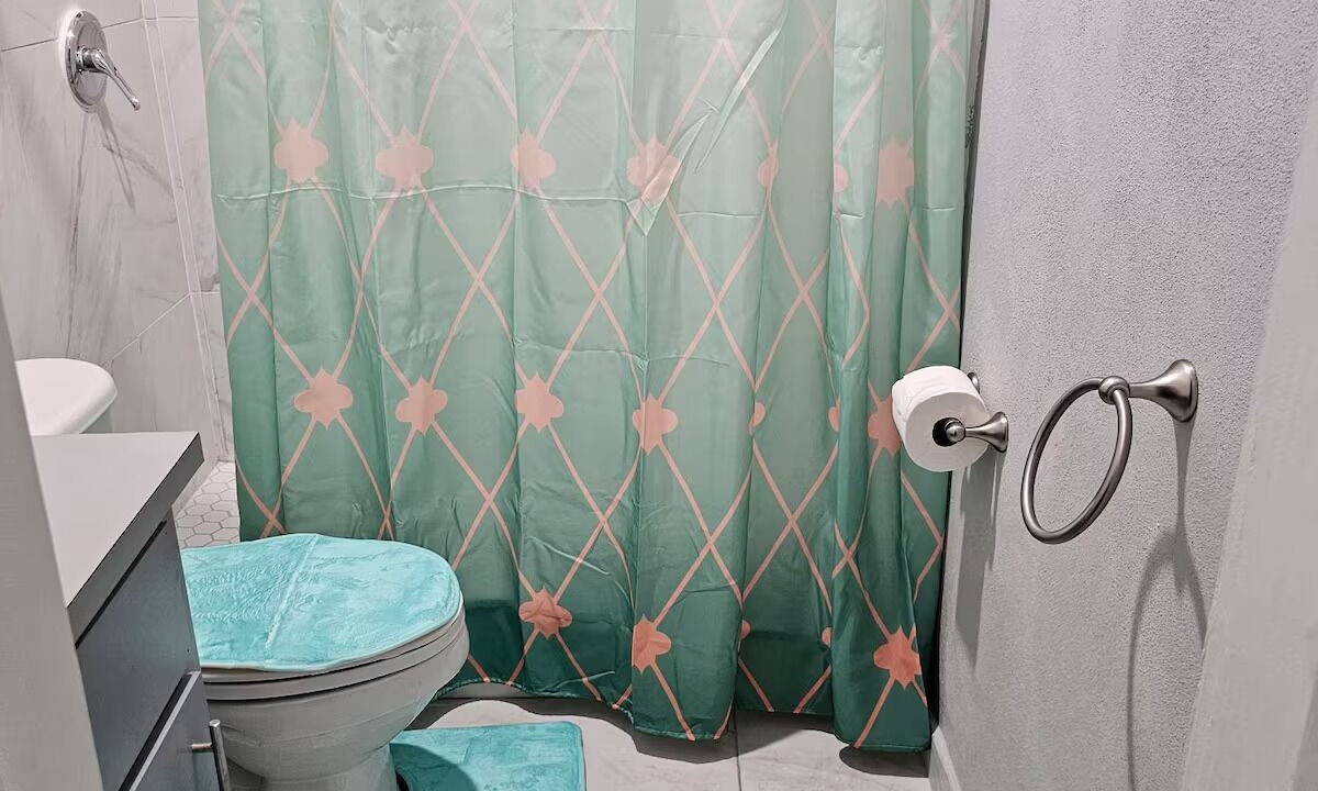 Photo of Bathroom in Nassau