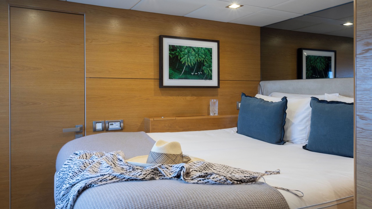 Photo of Bedroom in Tar Bay