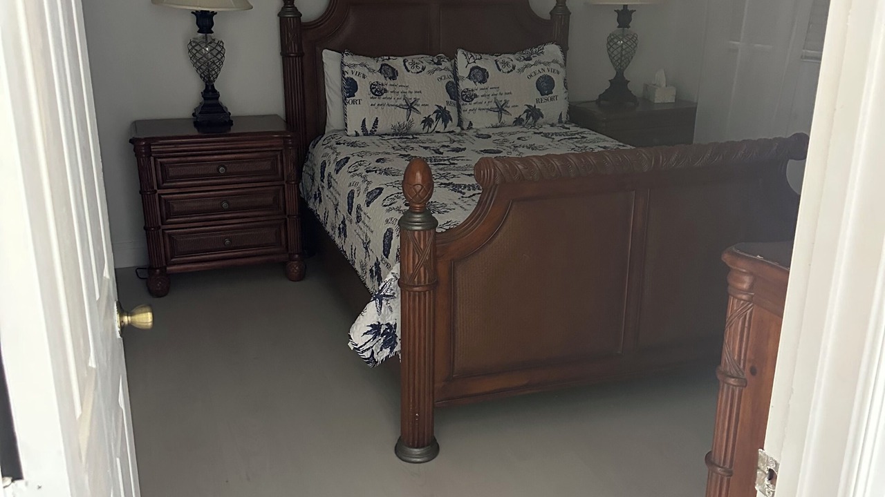 Photo of Bedroom in Alice Town