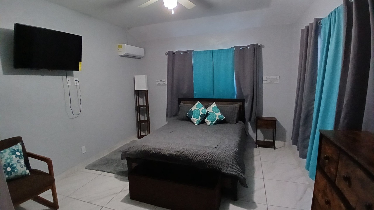 Photo of Bedroom in Nassau