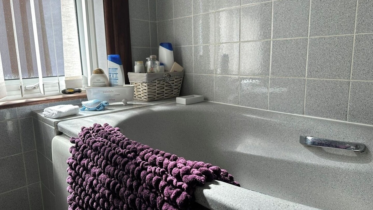 Photo of Bathroom in Dunstable