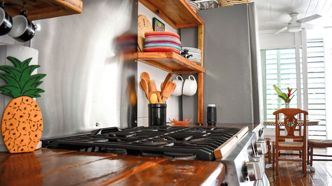 Photo of Kitchen in Spanish Wells