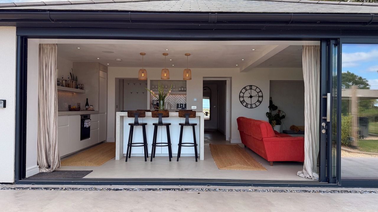 Photo of Patio Balcony in Charlton-on-Otmoor