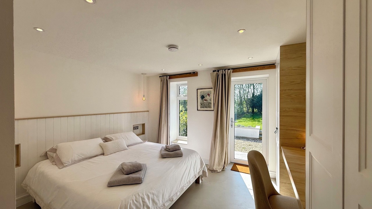 Photo of Bedroom in Charlton-on-Otmoor