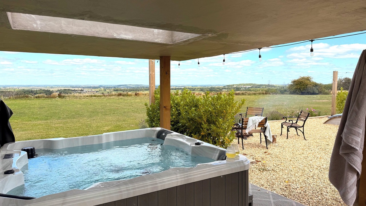 Photo of Outdoor in Charlton-on-Otmoor