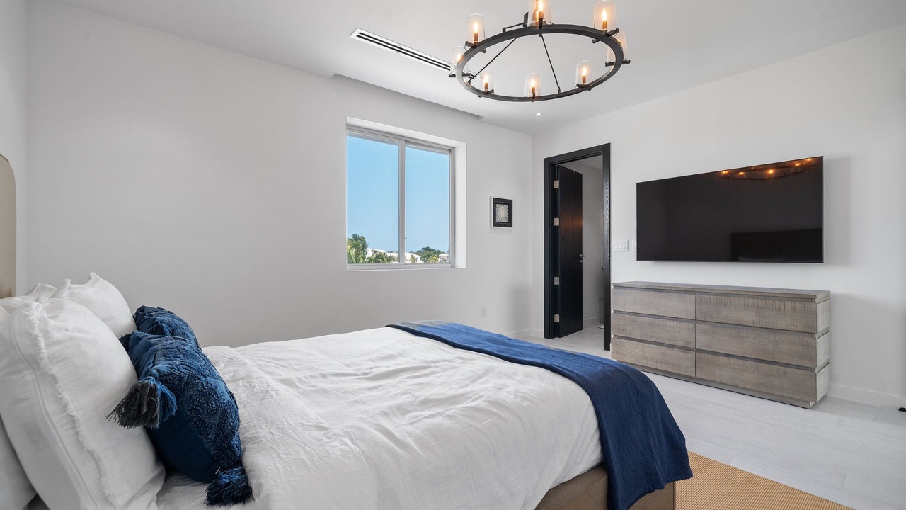 Photo of Bedroom in Palm Cay
