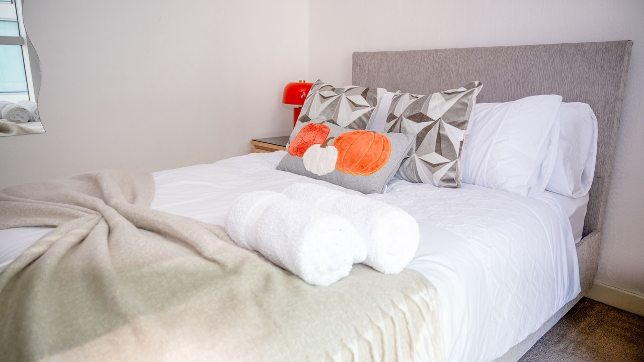 Photo of Bedroom in Central Milton Keynes