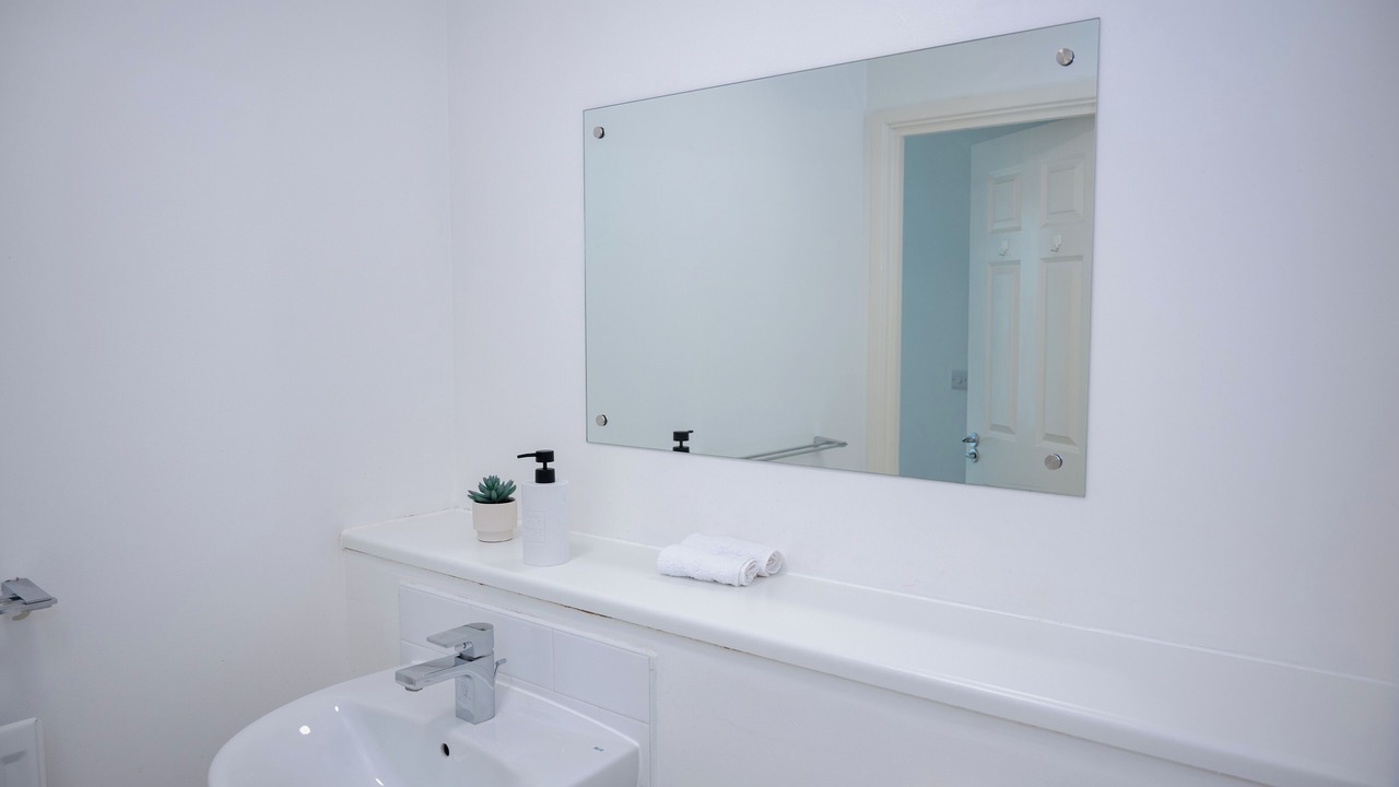 Photo of Bathroom in Central Milton Keynes