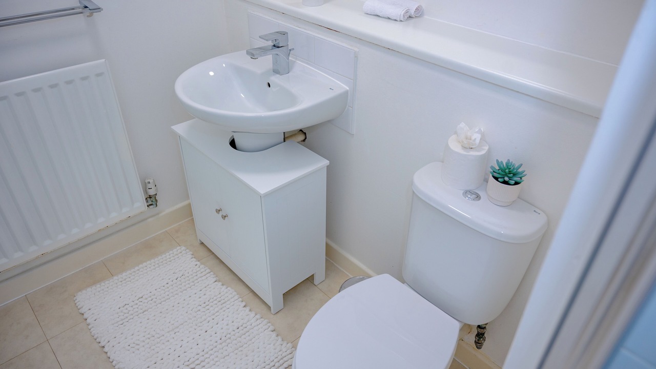 Photo of Bathroom in Central Milton Keynes