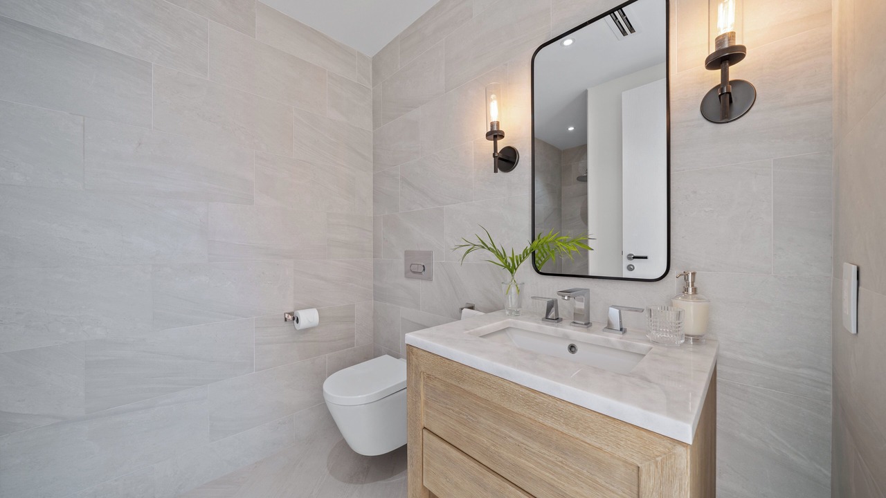Photo of Bathroom in Palm Cay