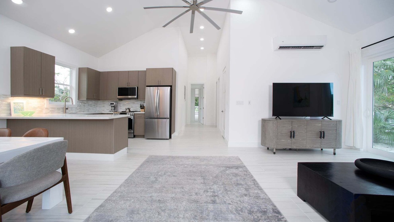 Photo of Bedroom in North Palmetto Point