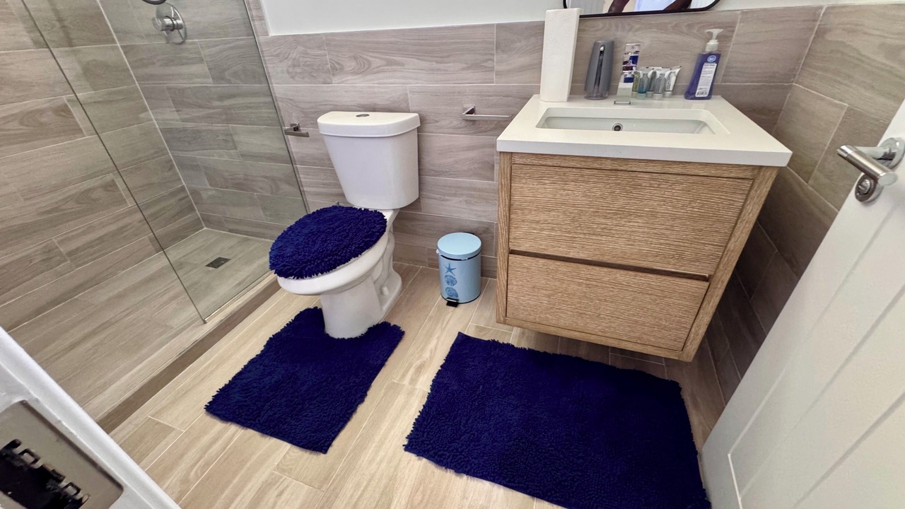 Photo of Bathroom in Palm Cay