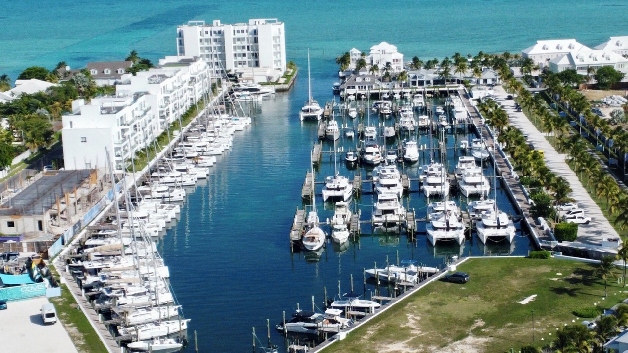 Photo of Others in Palm Cay