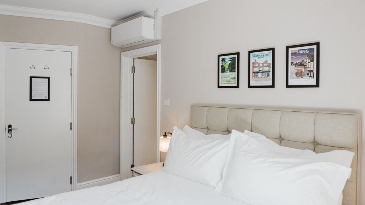 Photo of Bedroom in Tring