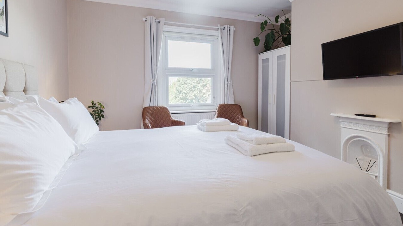 Photo of Bedroom in Tring