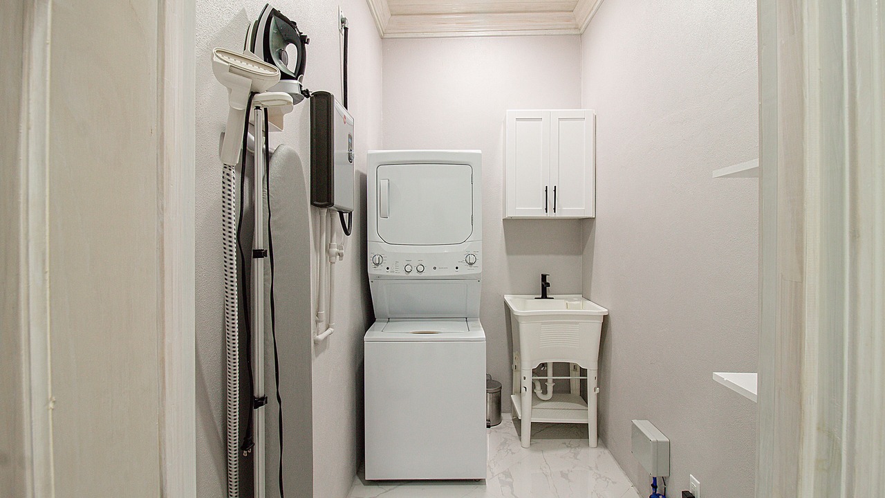 Photo of Bedroom in Lyford Cay