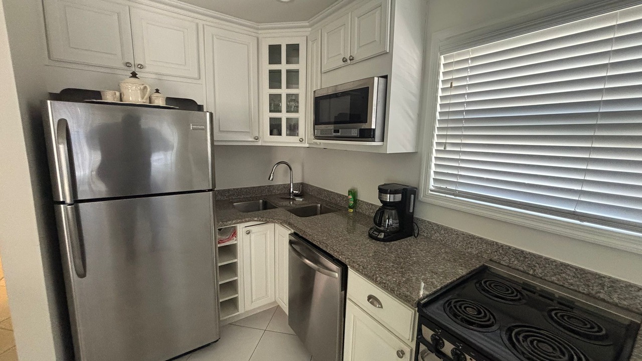 Photo of Kitchen in Discovery Bay