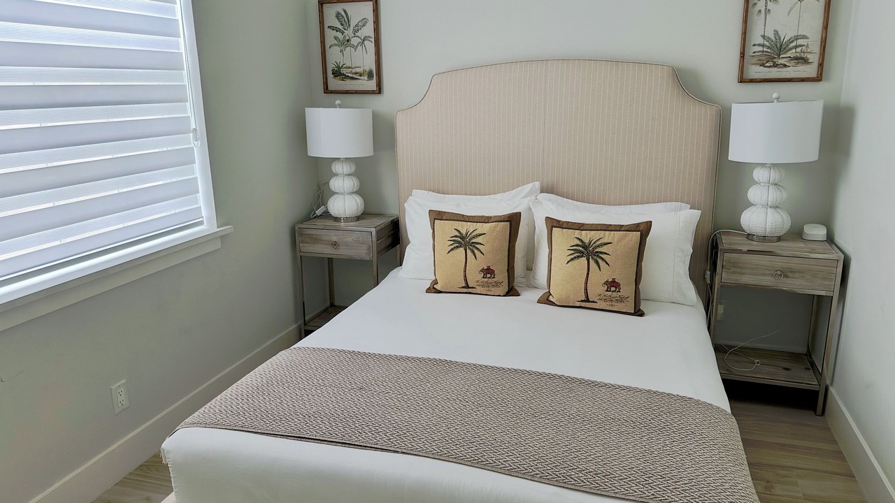 Photo of Bedroom in Nassau