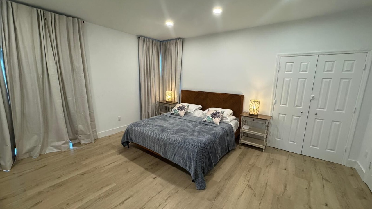 Photo of Bedroom in Bailey Town