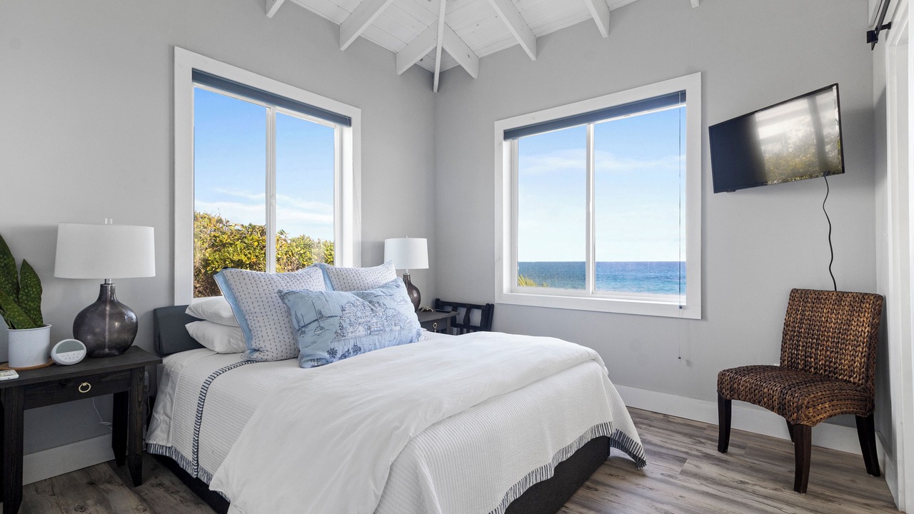 Photo of Bedroom in Spanish Wells