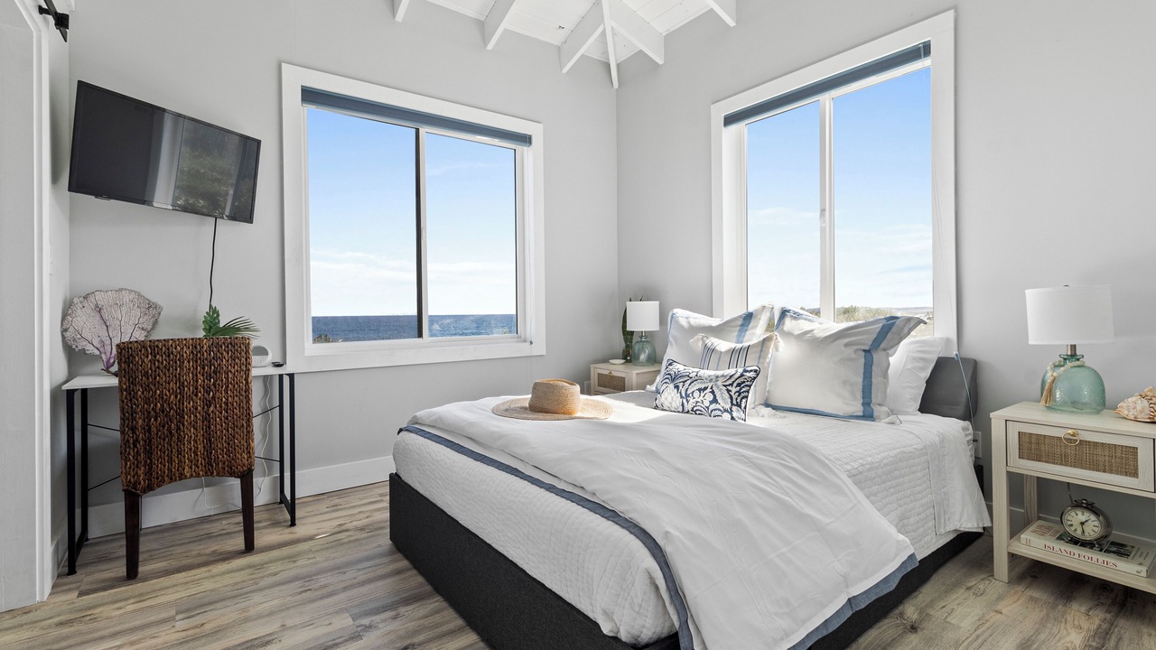 Photo of Bedroom in Spanish Wells