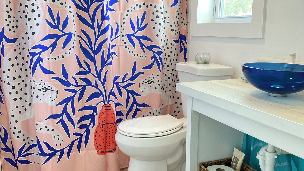 Photo of Bathroom in Spanish Wells