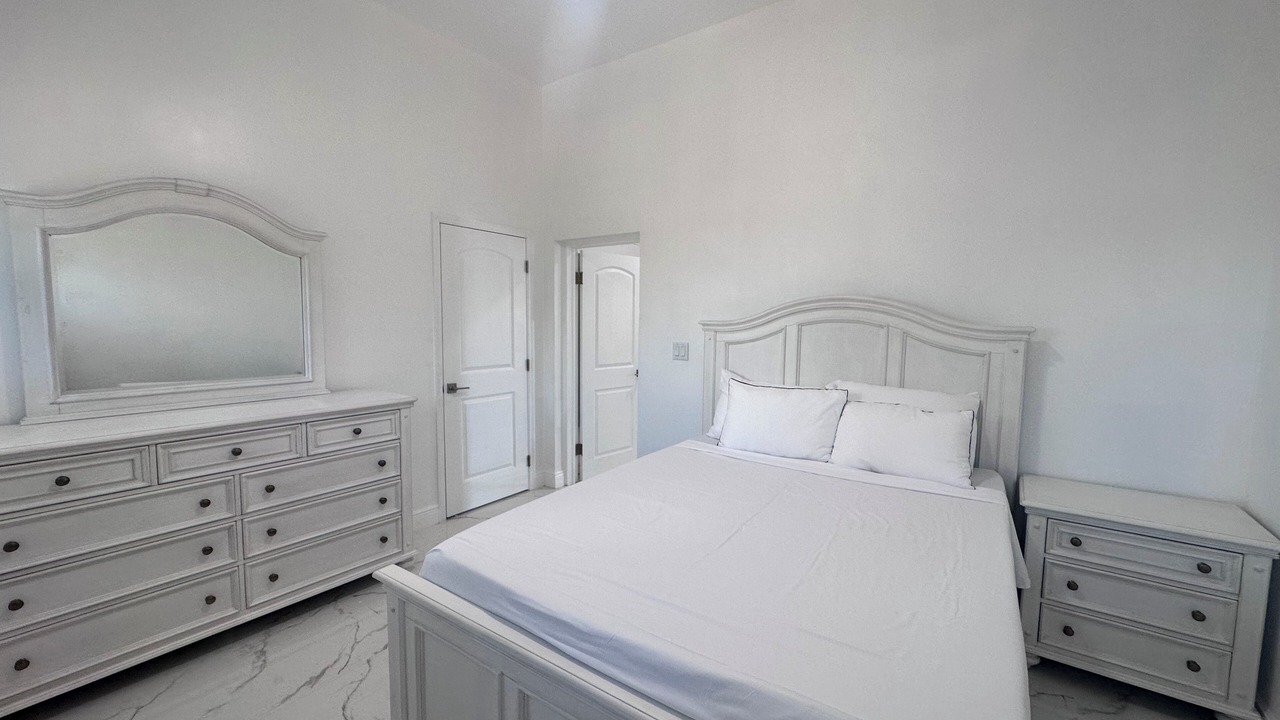Photo of Bedroom in Farmer's Hill