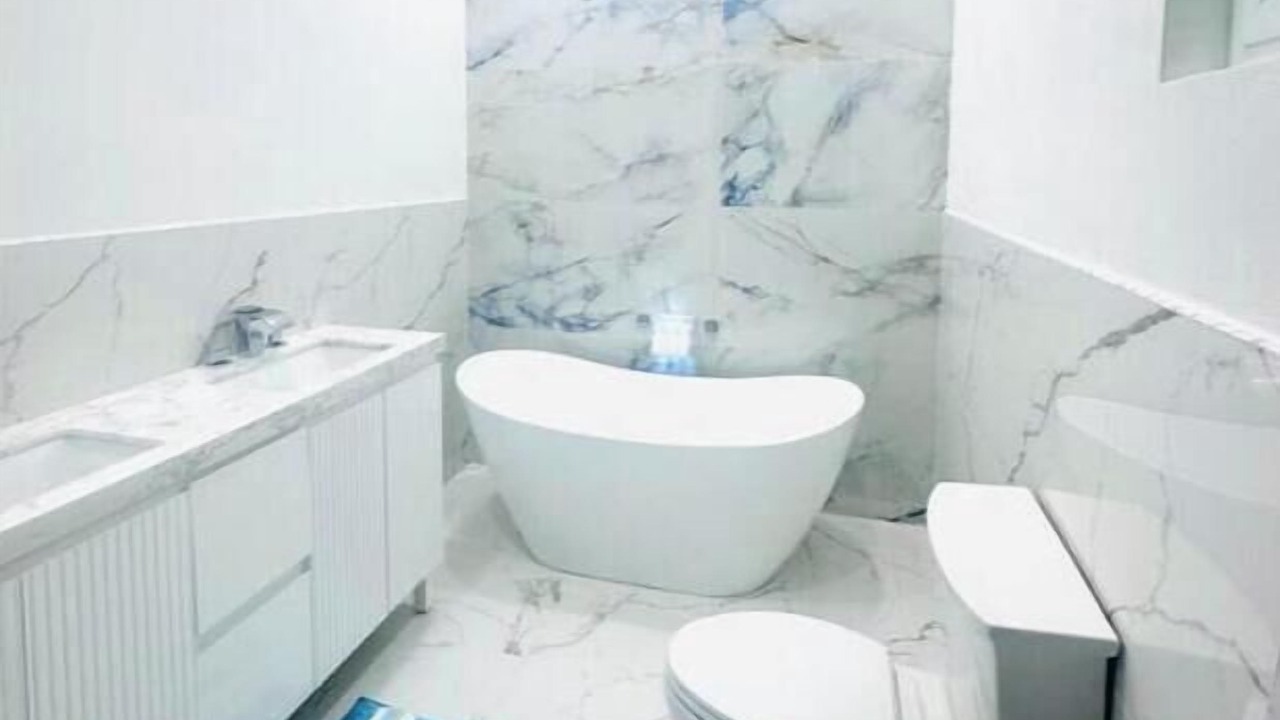 Photo of Bathroom in Farmer's Hill