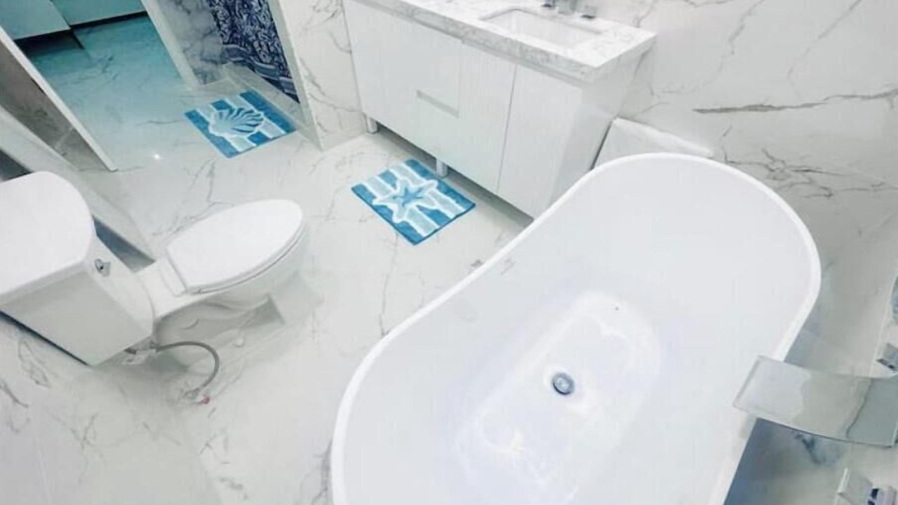 Photo of Bathroom in Farmer's Hill
