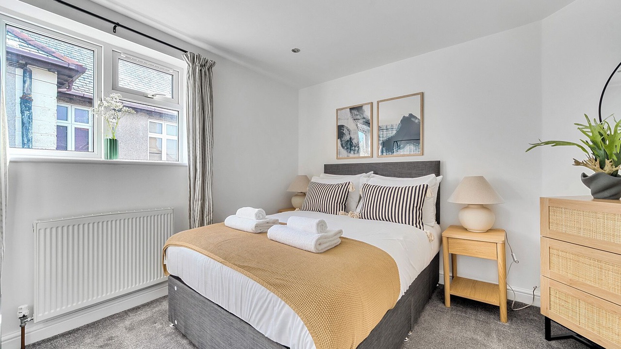 Photo of Bedroom in Newquay City Centre