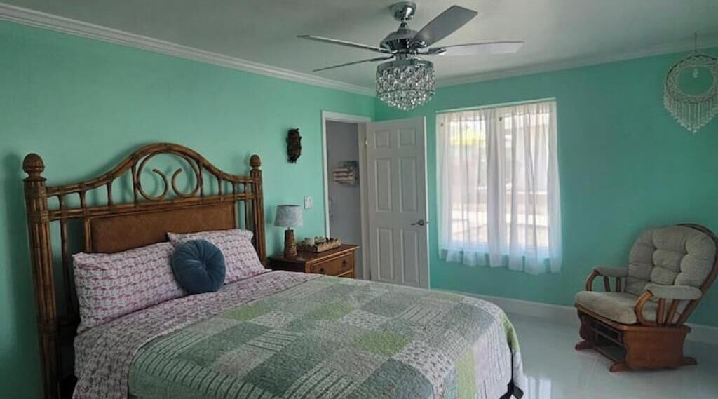 Photo of Bedroom in Treasure Cay