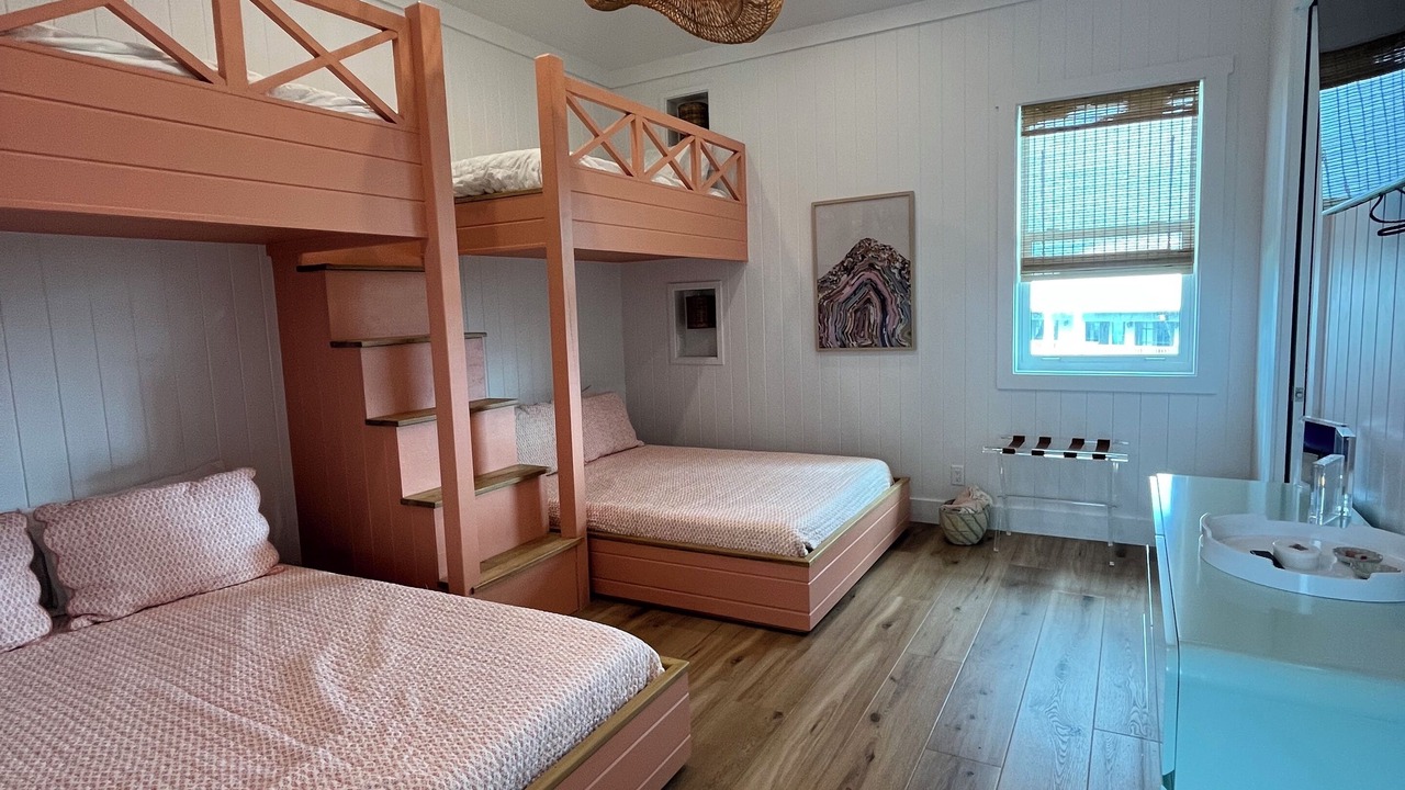 Photo of Bedroom in Hope Town