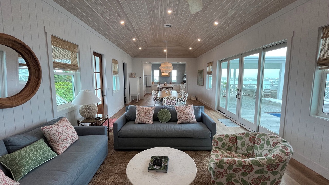 Photo of Livingroom in Hope Town