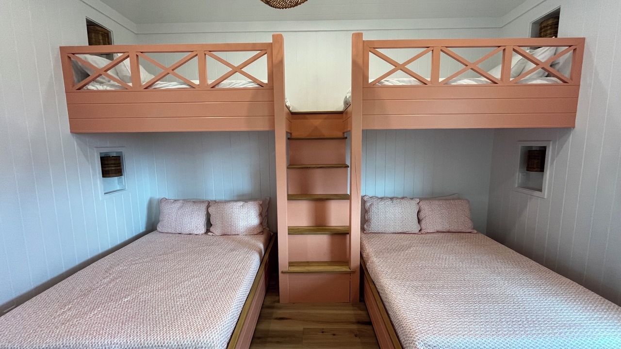 Photo of Bedroom in Hope Town